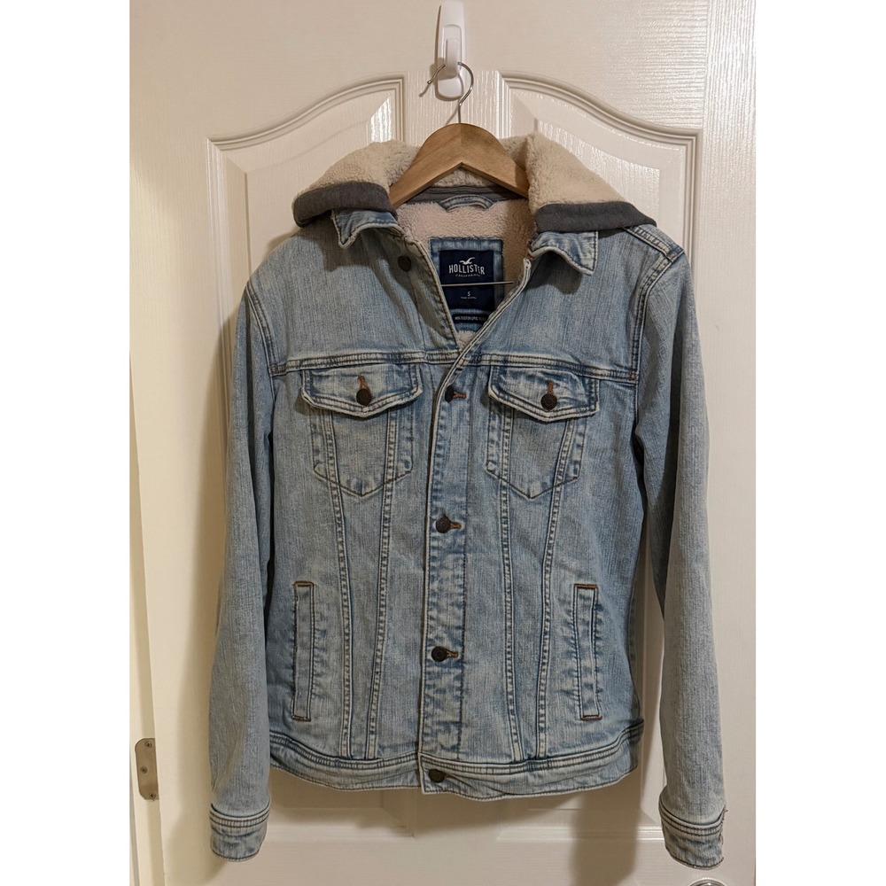 Hollister Light Wash Denim Trucker Jacket Fleece Lined Hooded Men's Small Cozy